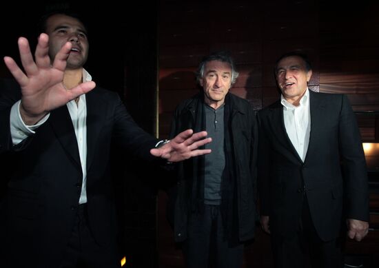 Robert De Niro has private dinner at Nobu restaurant