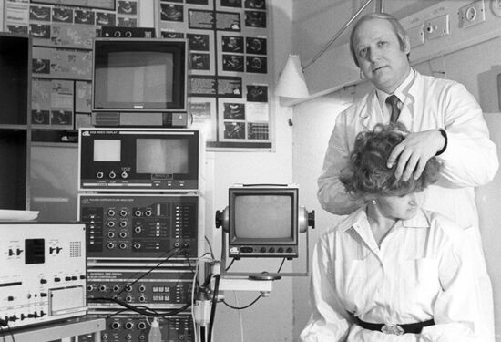 Anatoly Sitel seeing patient