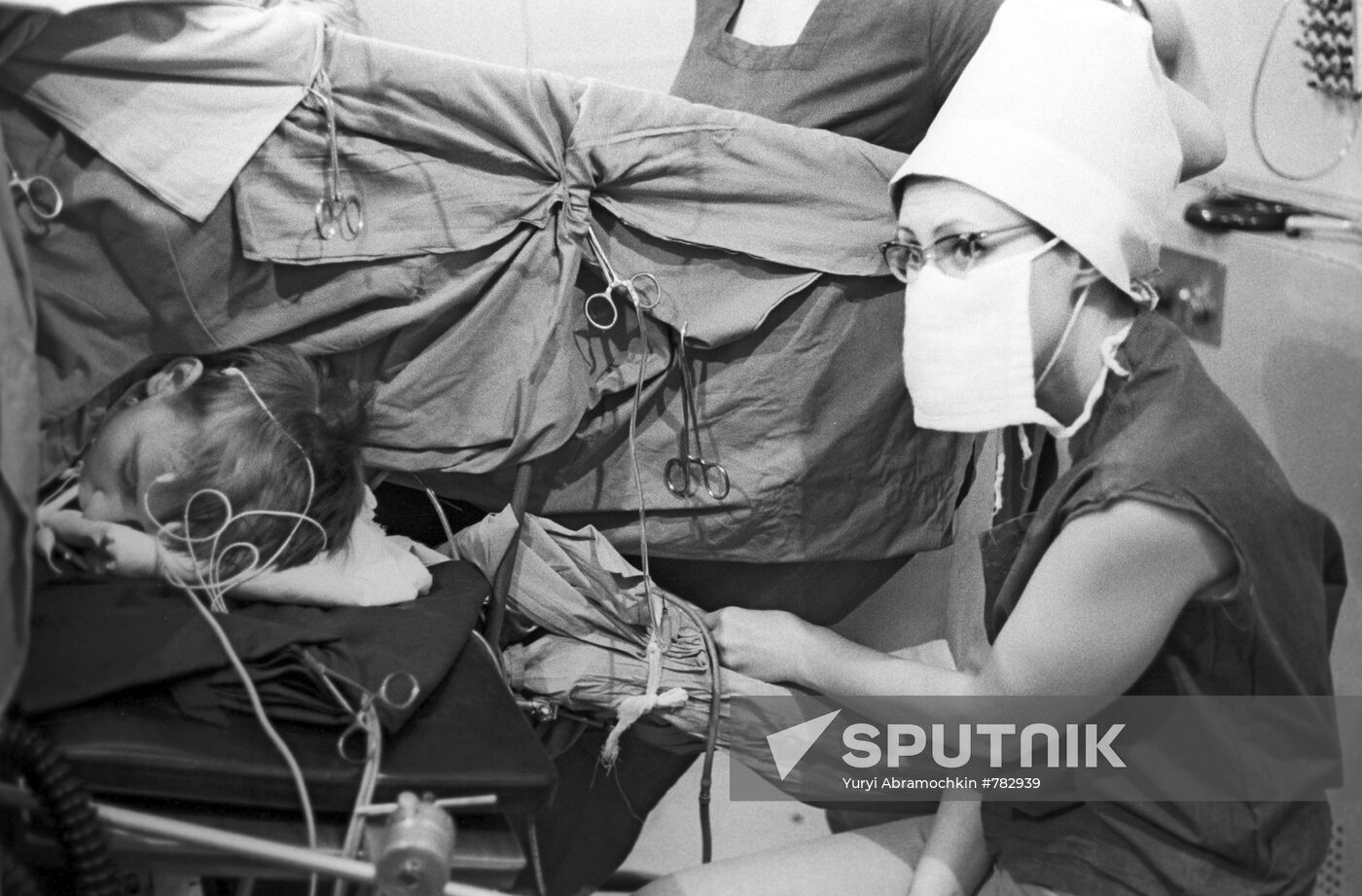 Anesthesiologist Marina Vyzhigina monitoring anesthesia infusion