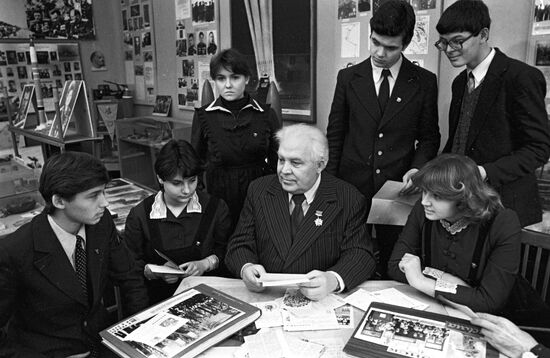 School named after Hero of Soviet Union Alexander Orlikov