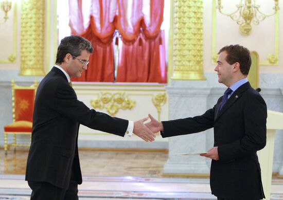 Dmitry Medvedev accepts ambassadors' credentials