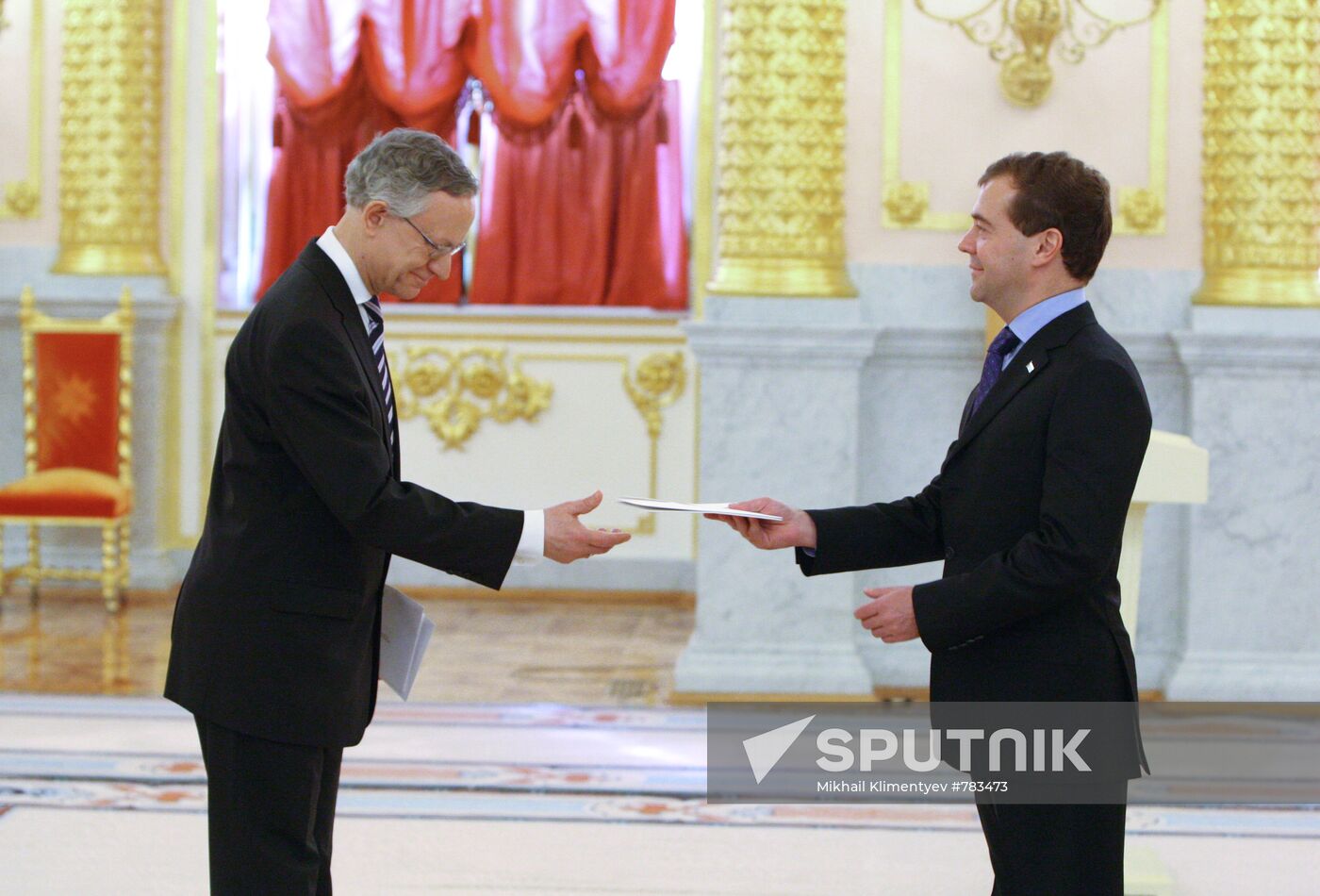 Dmitry Medvedev accepts ambassador credentials