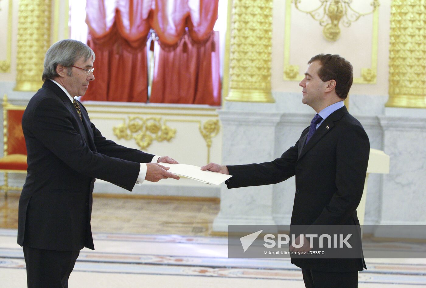 Dmitry Medvedev accepts ambassador credentials