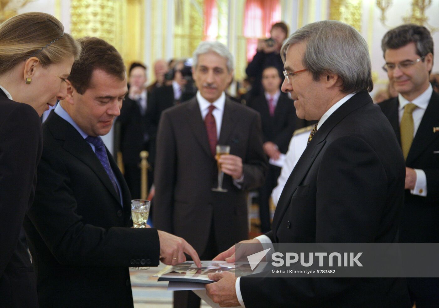 Dmitry Medvedev accepts ambassador credentials