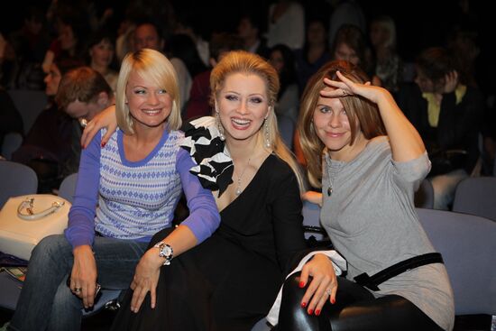 Irina Ortman, Anastasia Makarevich and Lena Lenina