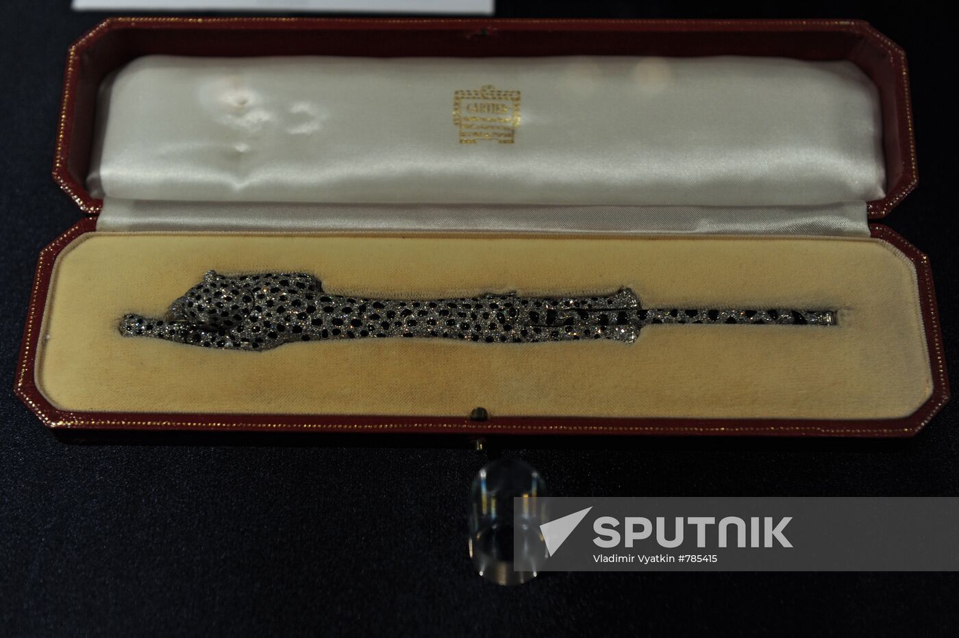 "Panther" armlet from collection owned by Duchess of Windsor