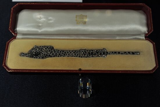 "Panther" armlet from collection owned by Duchess of Windsor