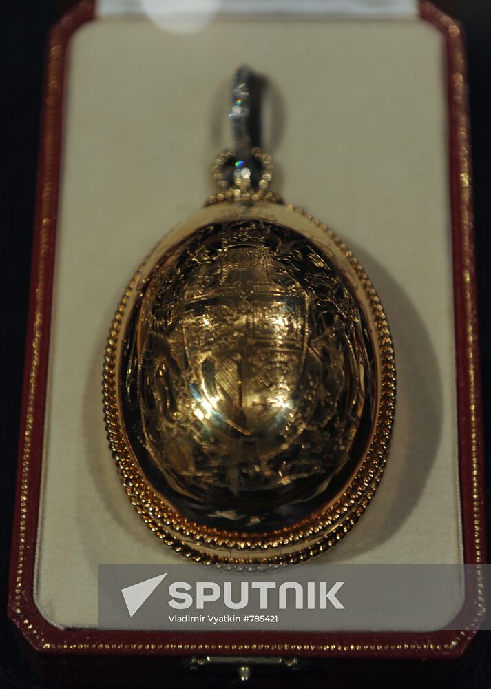 Toilet case from jewelry collection owned by Duchess of Windsor