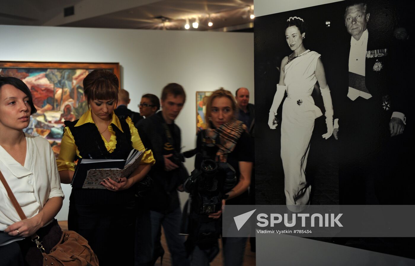 Media preview of exhibition of Duchess of Windsor's jewelry