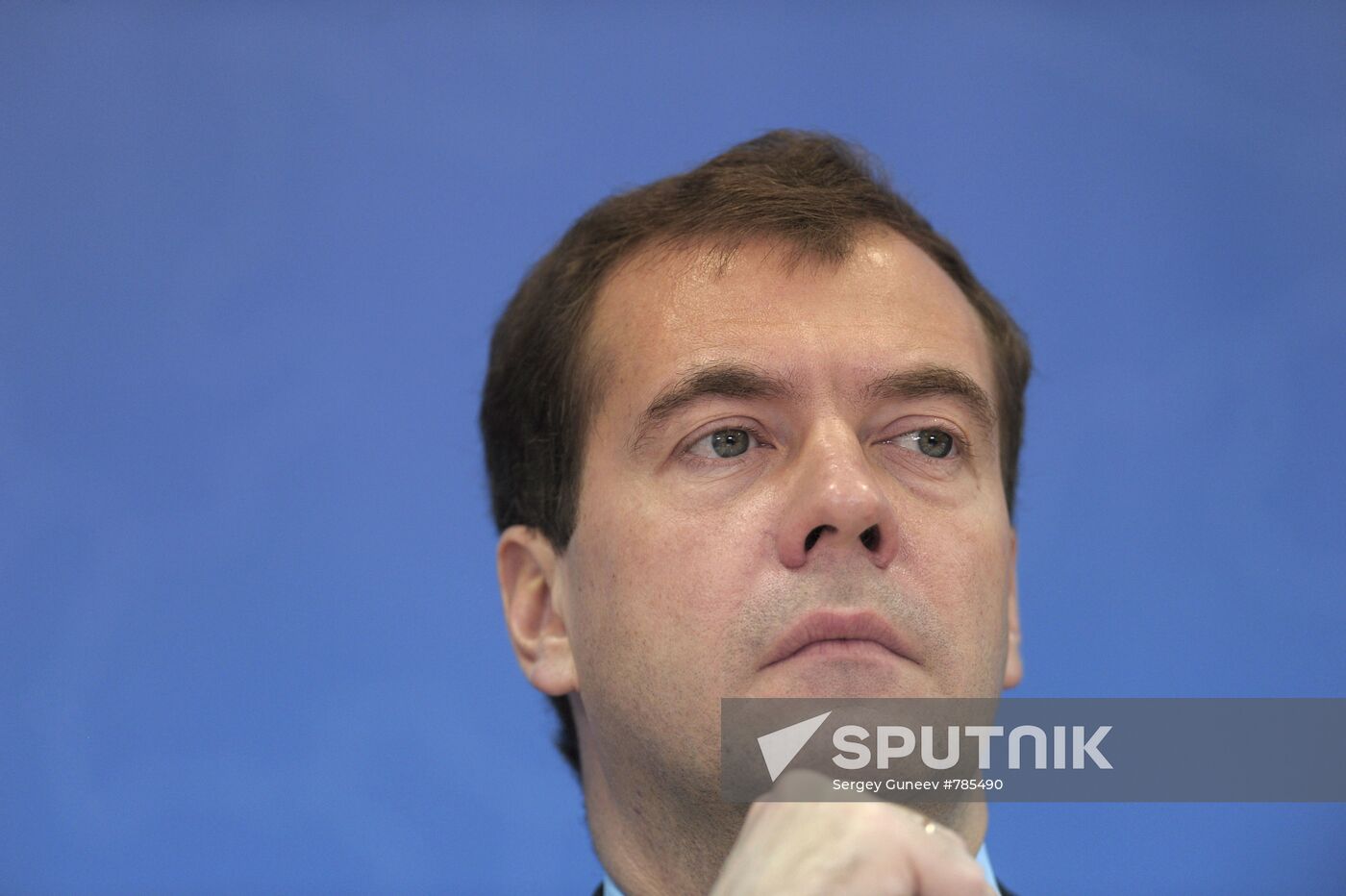 Dmitry Medvedev tours Central Federal District