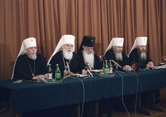 Russian Orthodox Church representatives at news conference