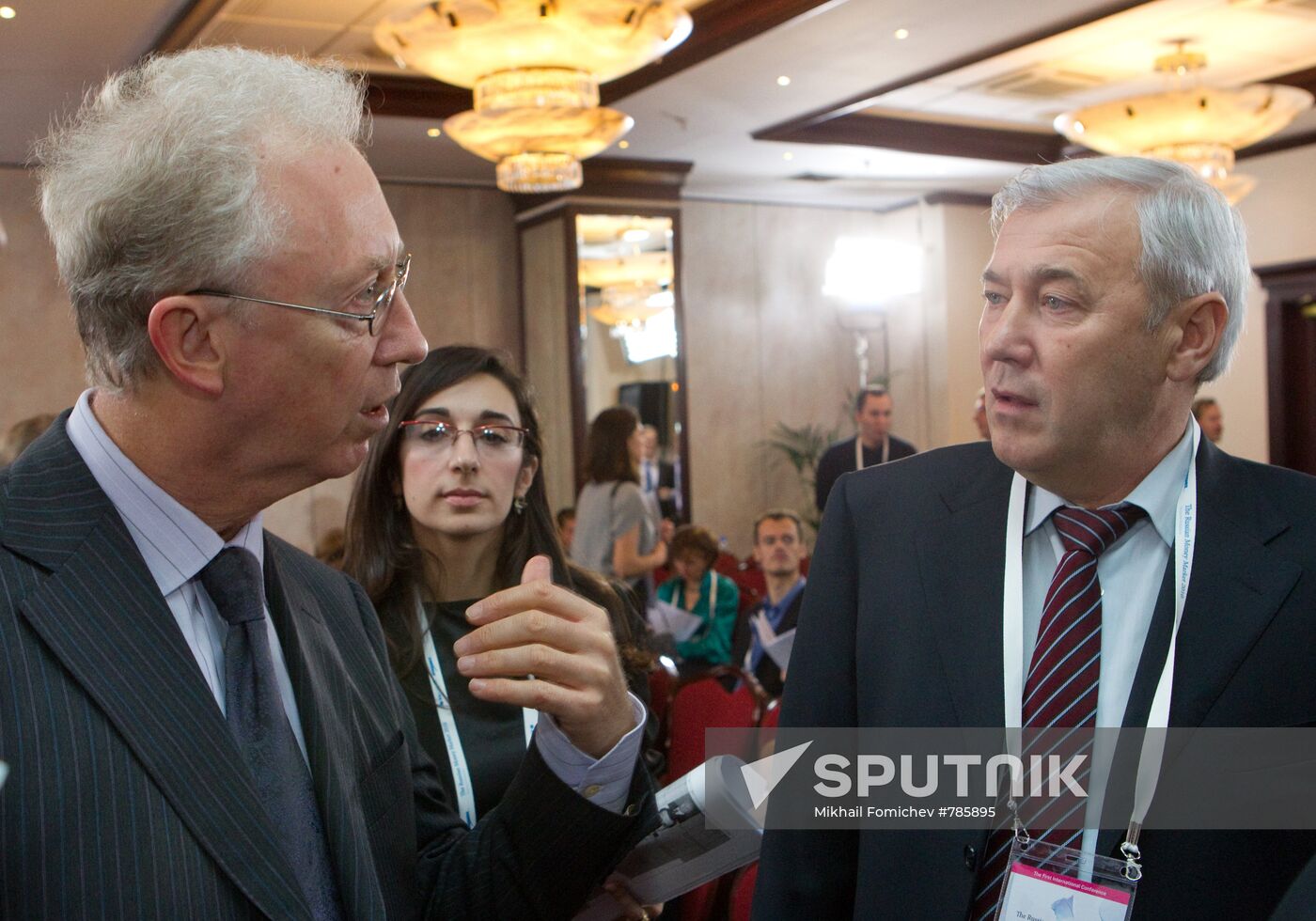 Oleg Vyugin, Anatoly Aksakov