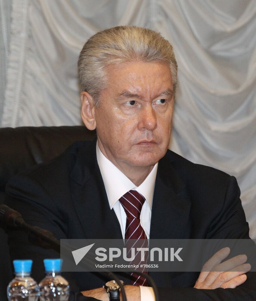 Sergei Sobyanin at a meeting in the Transport Ministry