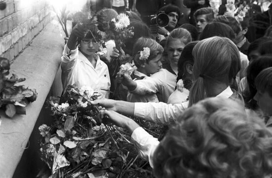 After a meeting dedicated to Allende's death