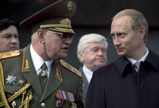 Igor Sergeyev and Vladimir Putin