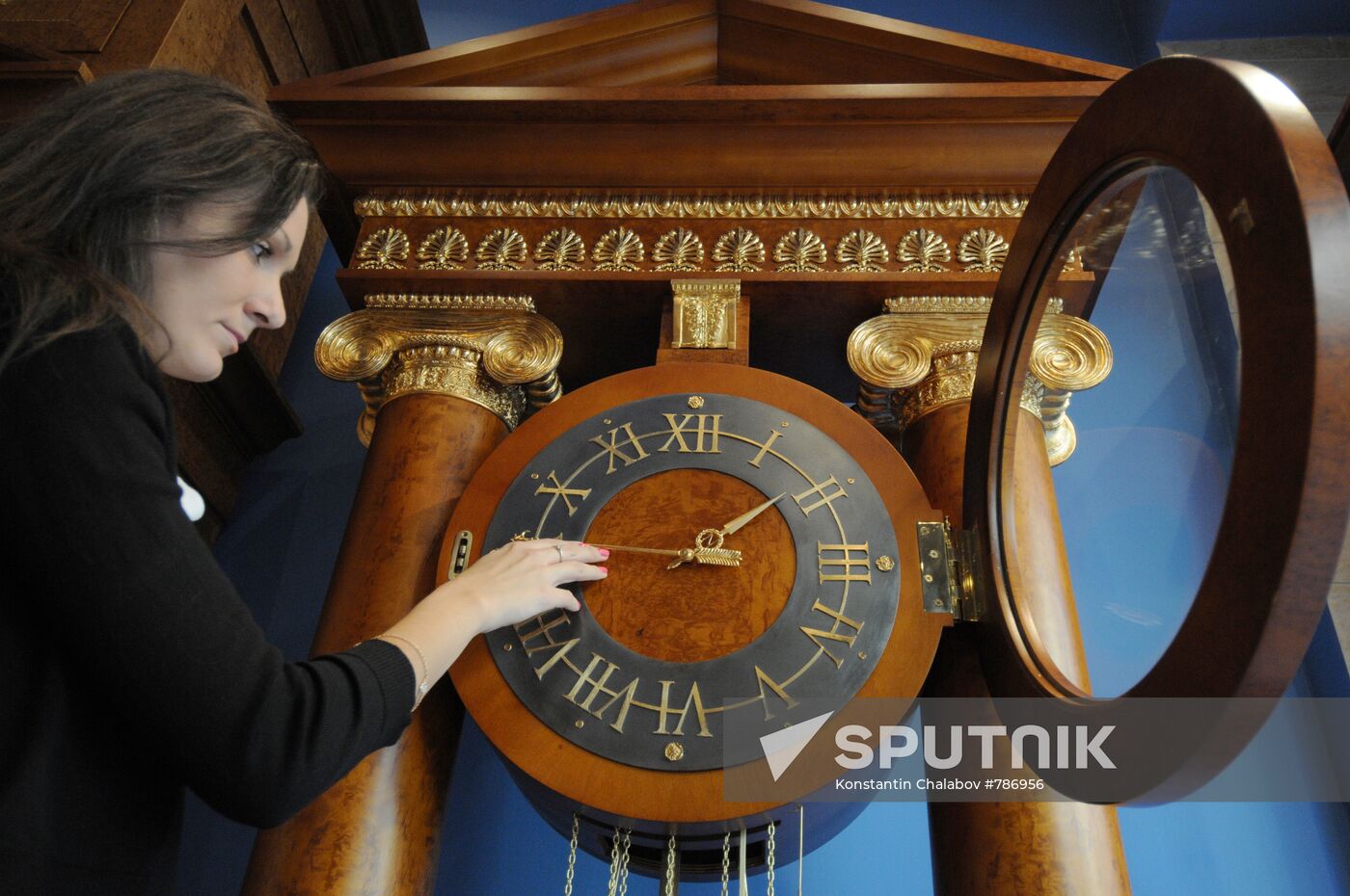 Changing clock to winter time