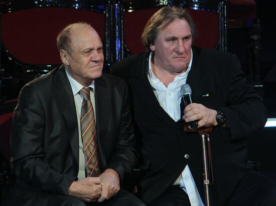 Vladimir Menshov and Gérard Depardieu