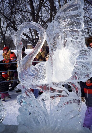 Ice Sculpture "Swan"