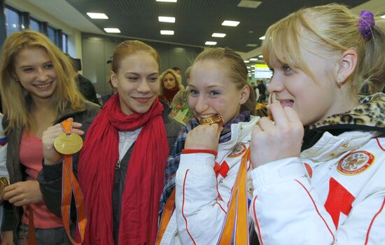 Russian national gymnastics team returns from world championship