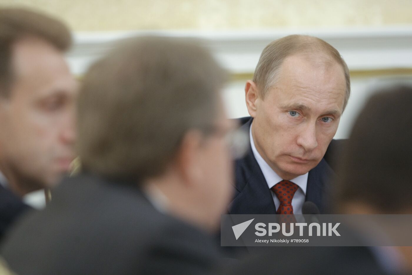Vladimir Putin conducts Inner Cabinet meeting