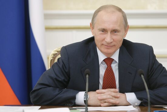 Vladimir Putin conducts Inner Cabinet meeting