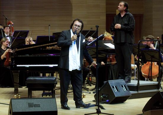 Italian singer Al Bano's concert in Moscow