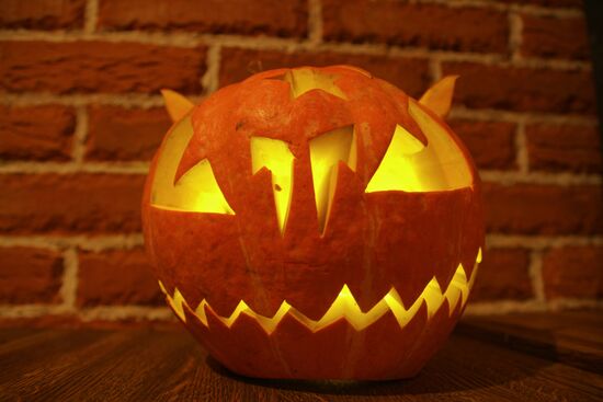 Halloween specials at a Moscow restaurant