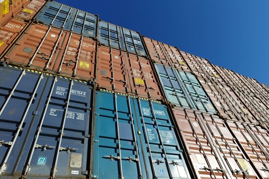 Container cargo terminal