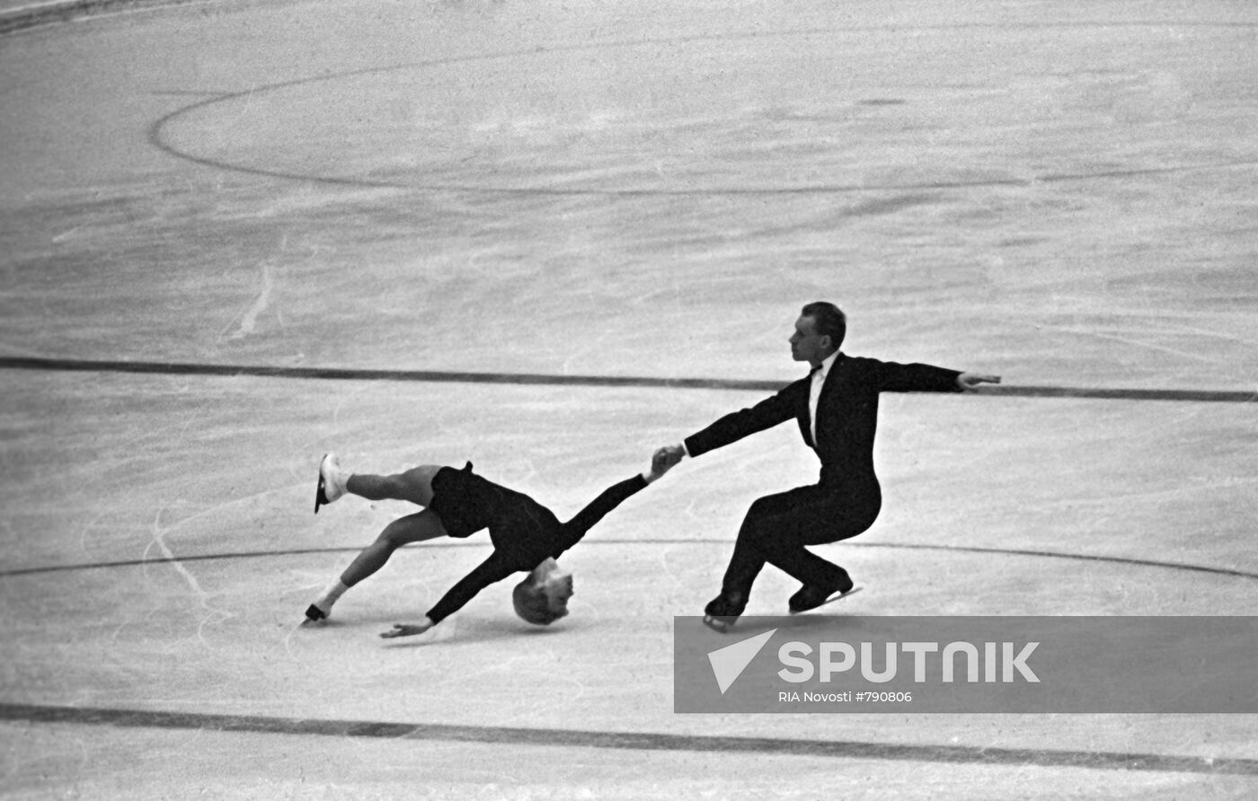Lyudmila Belousova and Oleg Protopopov