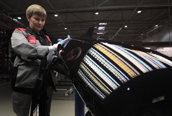 Opening of Magna's car parts plant