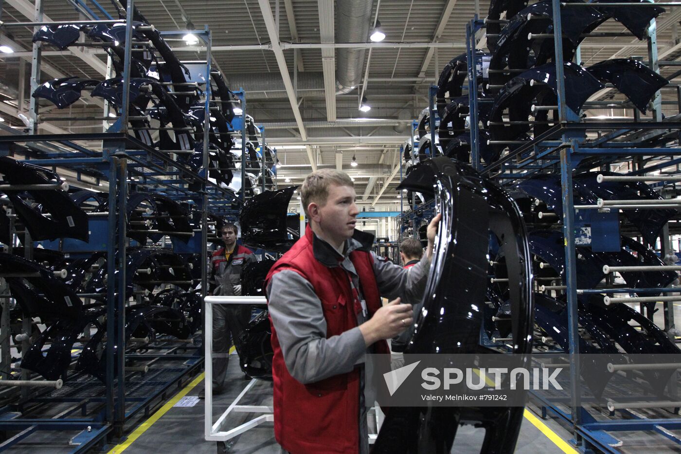 Opening of Magna's car parts plant