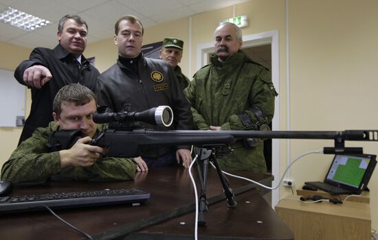 Dmitry Medvedev visits sniper school