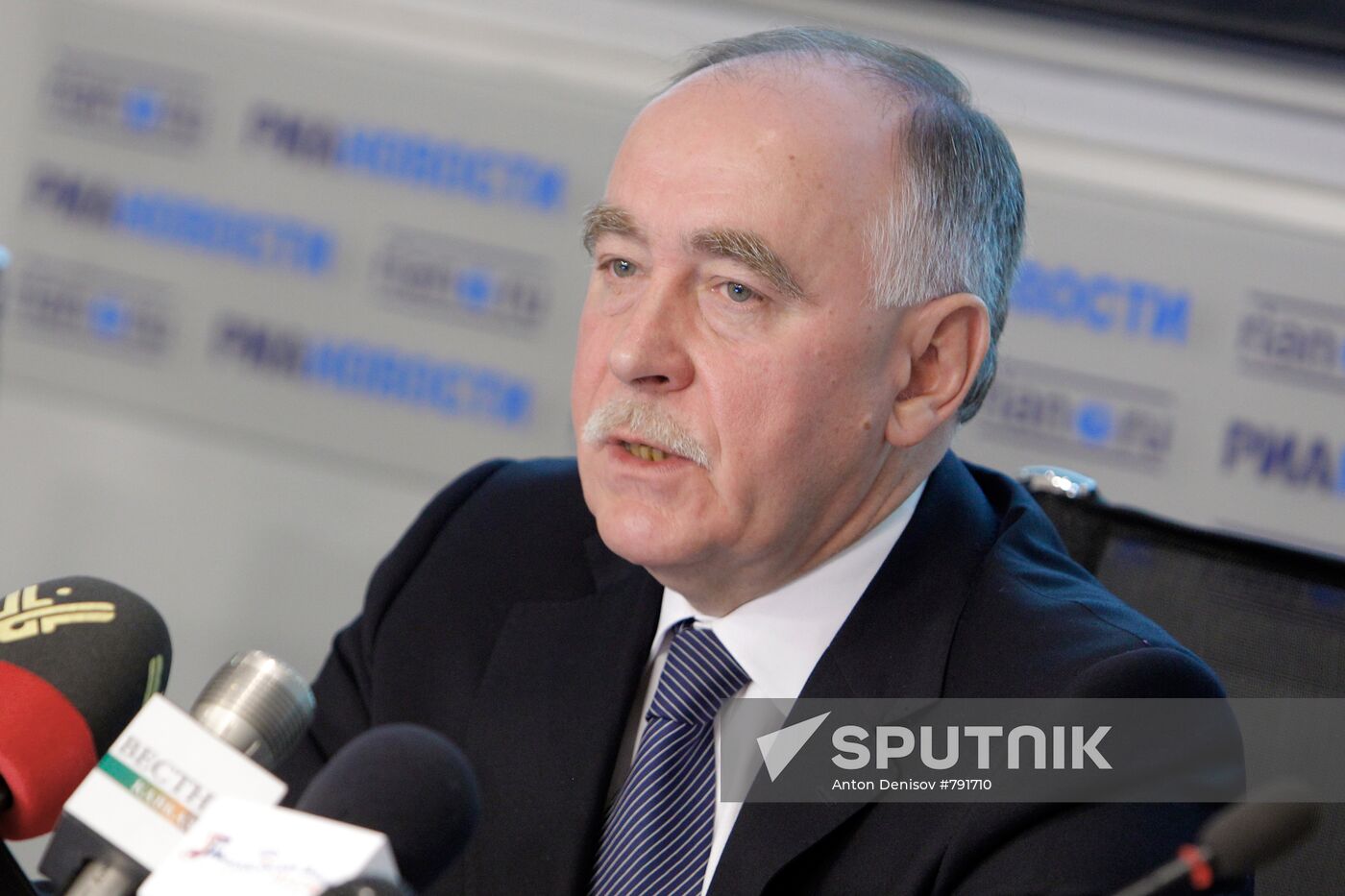 Viktor Ivanov