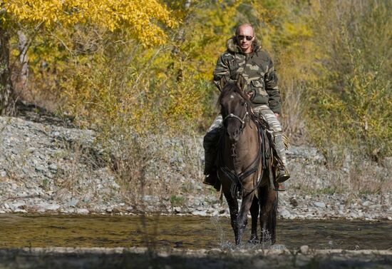 V. Putin on expedition to Ubsunur Hollow Biosphere Preserve