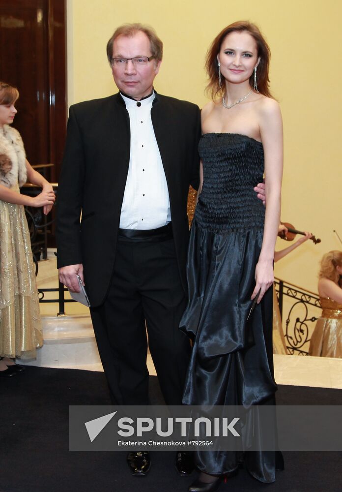 Yuri Rozum with escort