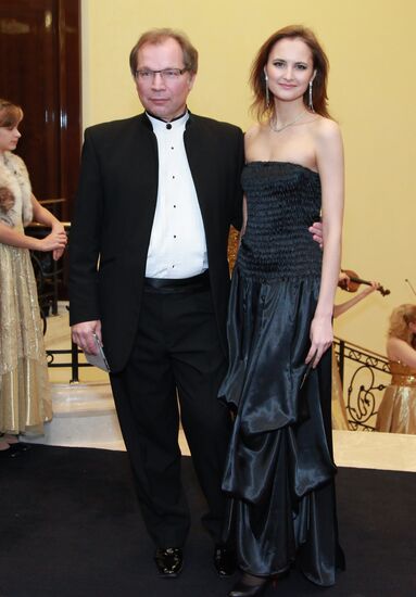 Yuri Rozum with escort