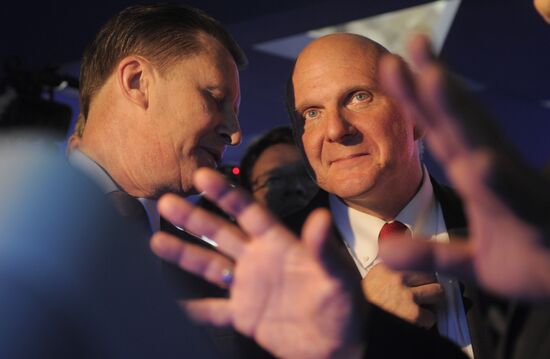Sergei Ivanov and Steve Ballmer