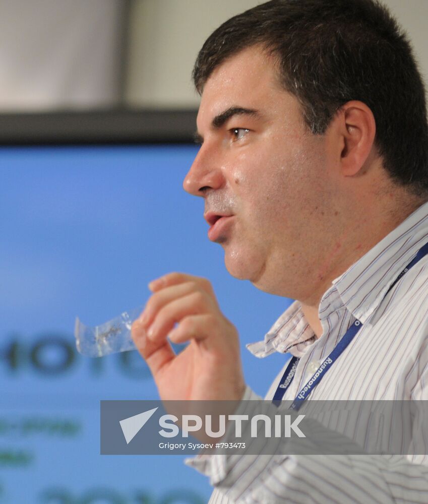 Konstantin Novoselov