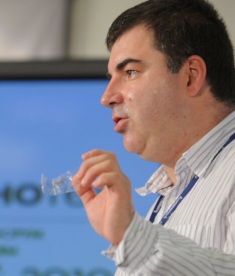 Konstantin Novoselov