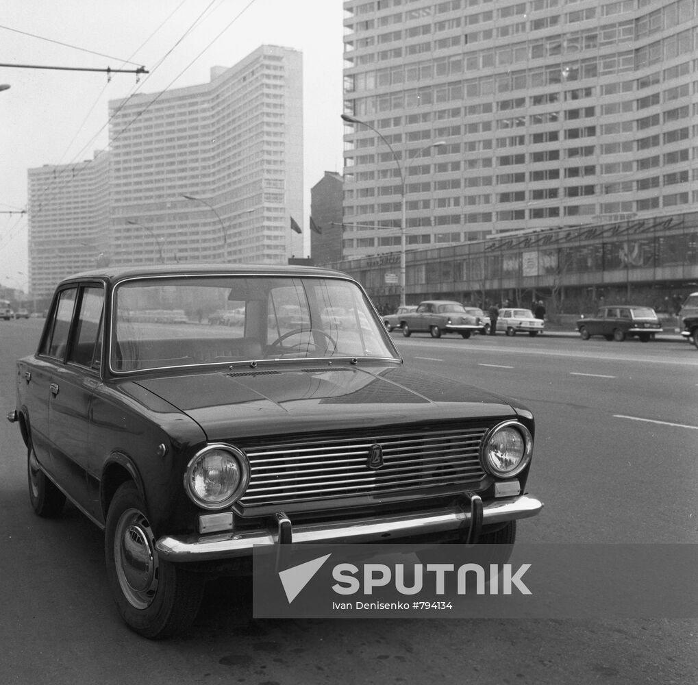 A Lada car on Kalinin Avenue