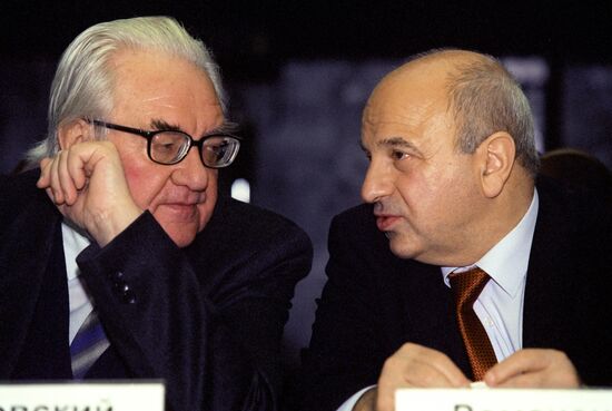 Valentin Pokrovsky, Victor Tutelyan