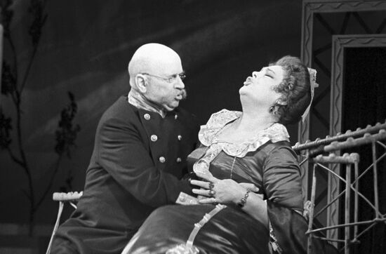 Alla Kazanskaya and Nikolai Plotnikov