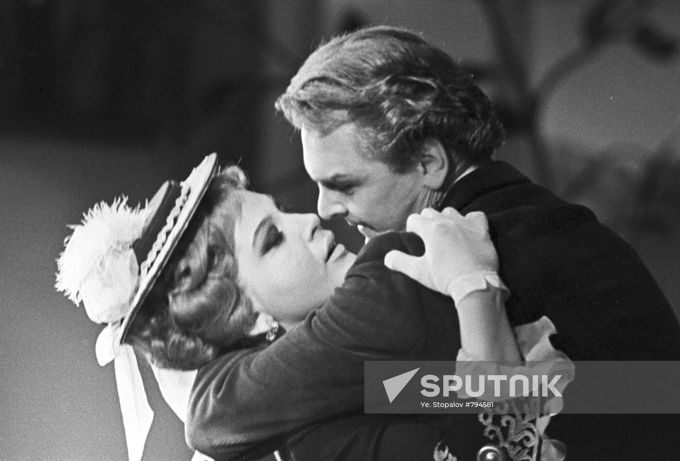 Lyudmila Maksakova and Yury Yakovlev