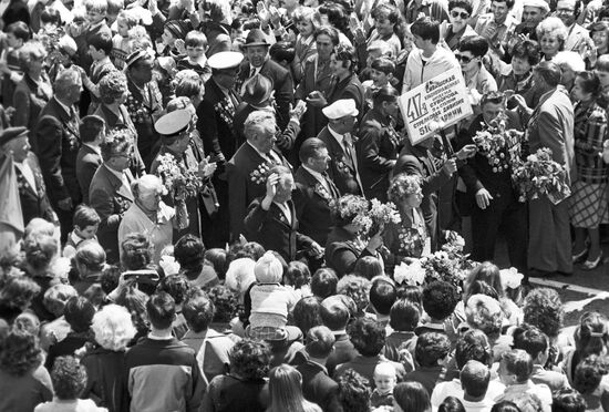 Celebration of 40th anniversary of liberation of Sevastopol