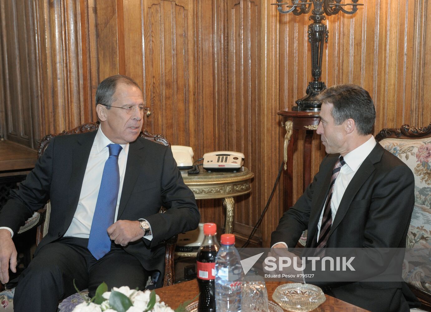 Sergei Lavrov meets with Anders Fogh Rasmussen