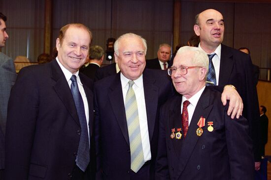 Russian ex-prime minister Viktor Chernomyrdin dies