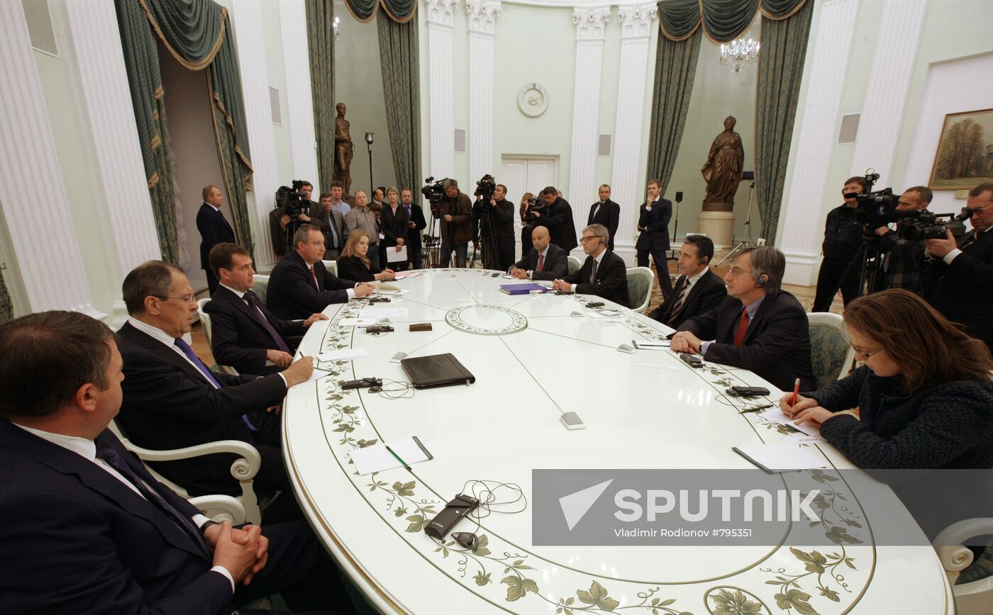 Dmitry Medvedev meets with Anders Fogh Rasmussen