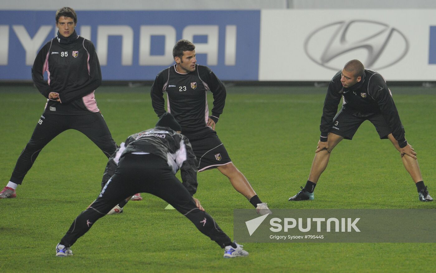 FC Palermo holds training session ahead of Europe League match