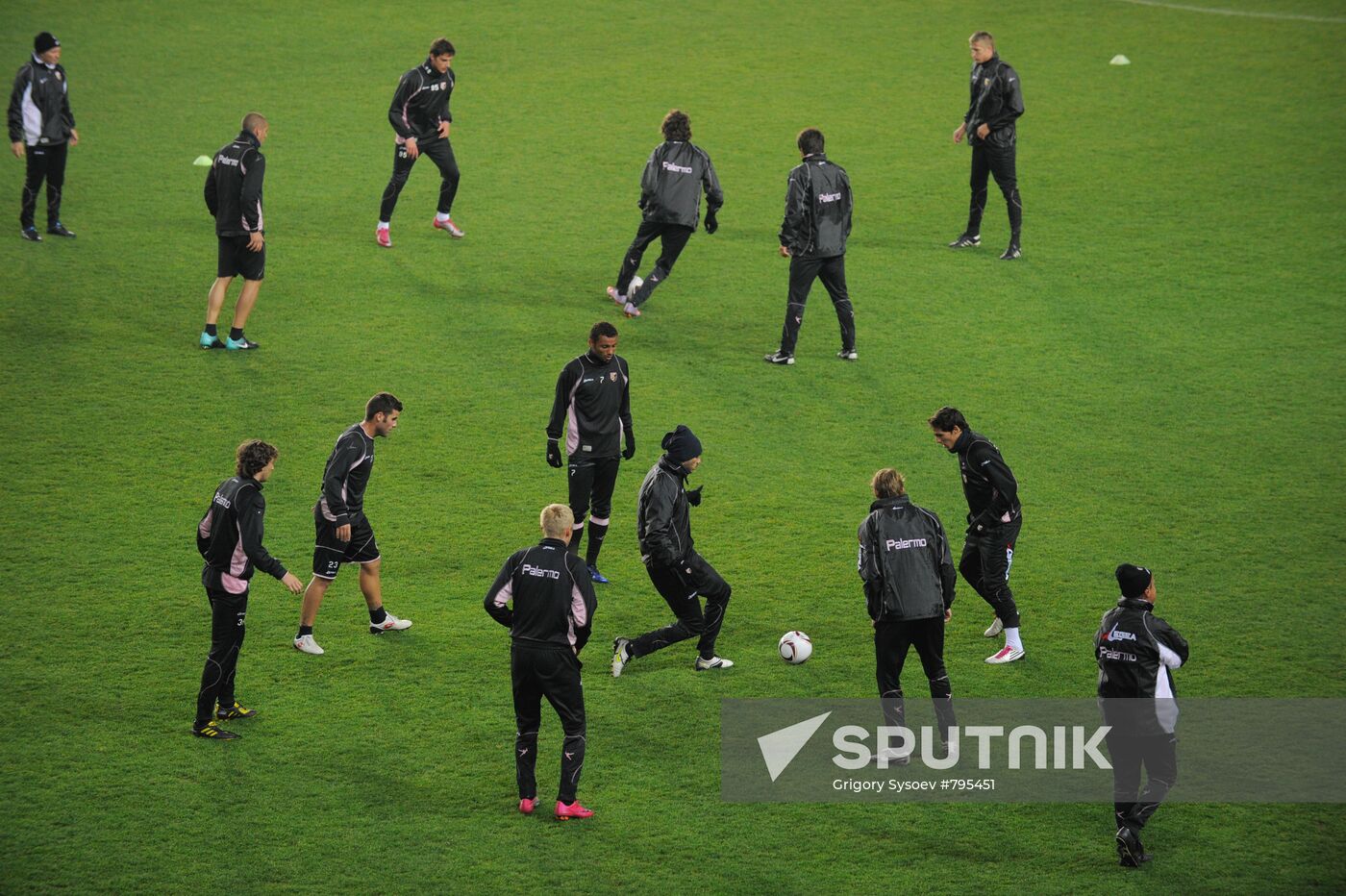 FC Palermo holds training session ahead of Europe League match