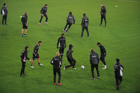 FC Palermo holds training session ahead of Europe League match